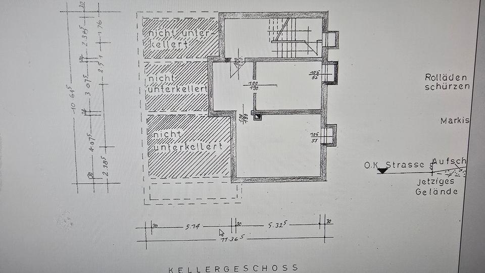 Etagenwohnung Böhmfeld - 12 Zimmer, 225 m&sup2;, 1.133&euro; | Angebot:25855017