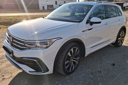 VW Tiguan 53.056 km 29.990 &euro; Pfaffenhofen a.d.Ilm 85276