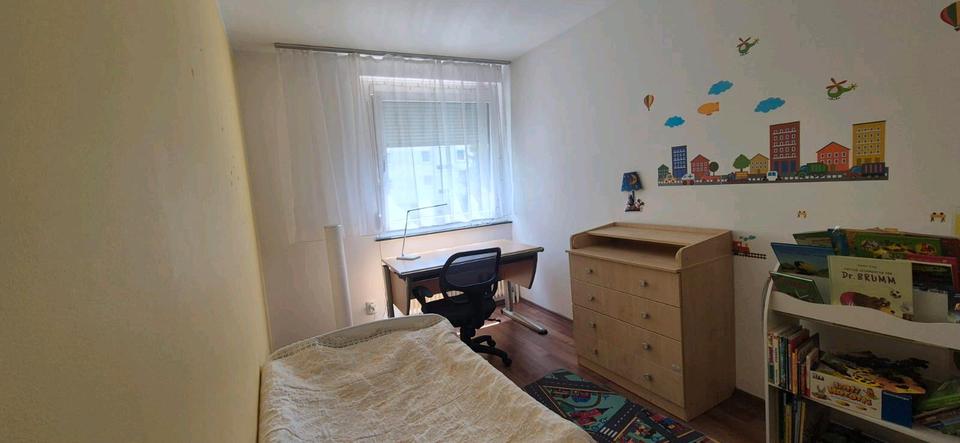 Etagenwohnung Ingolstadt Nordost - 4 Zimmer, 85 m&sup2;, 332.000&euro; | Angebot:27604292