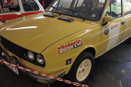 Skoda 120 20.000 km 11.900 &euro; Neustadt an der Donau 93333