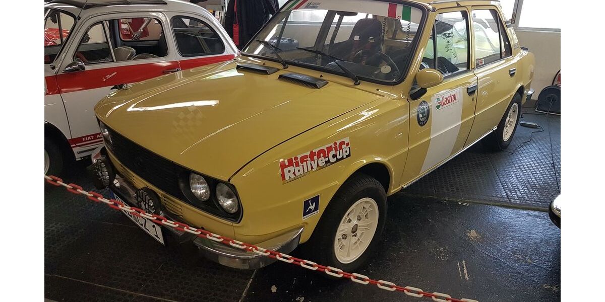 Skoda 120 20.000 km 11.900 &euro; Neustadt an der Donau 93333