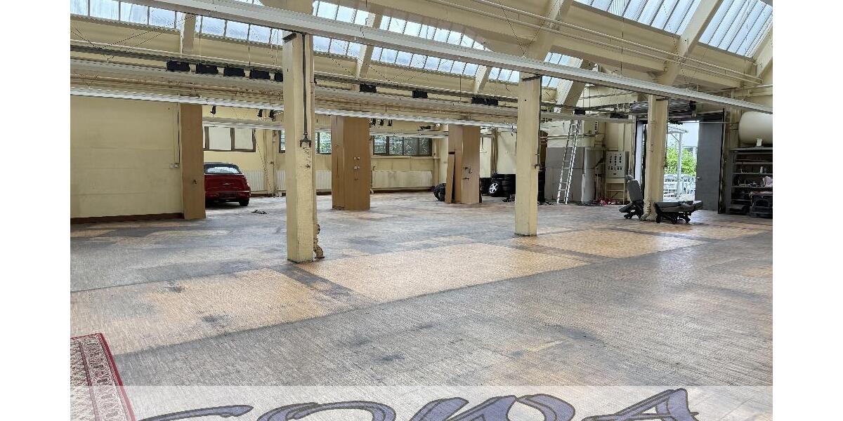 Großzügiges Gewerbeanwesen und Wohnhaus mit Innenpool und Sauna in einer guten Lage in Gaimersheim - Ein Objekt von Ihrem Immobilienpartner SOWA Immobilien und Finanzen - Sonstige Gaimersheim | Angebot:21557172