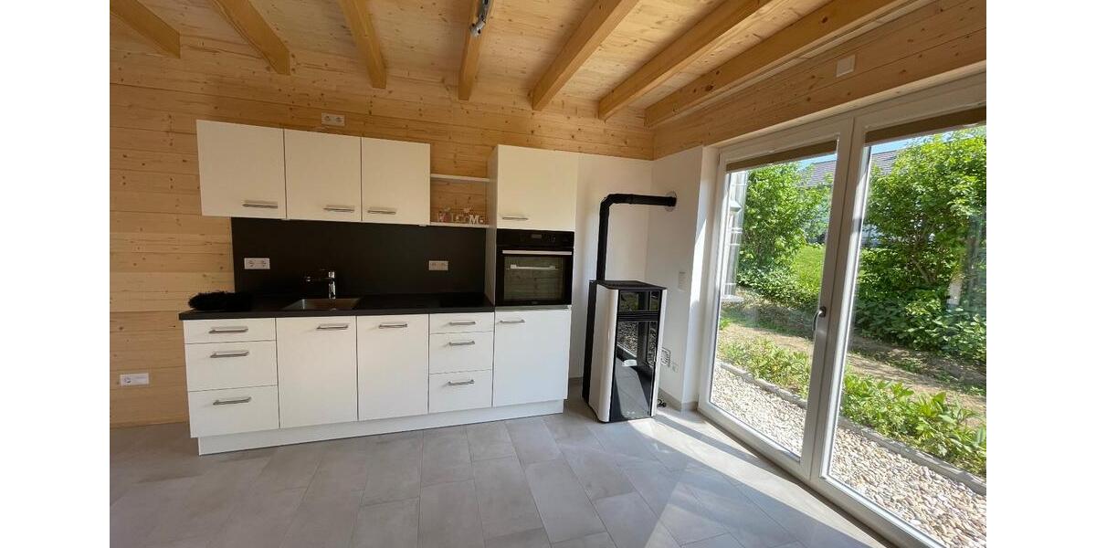 Erdgeschoßwohnung Elsendorf - 4 Zimmer, 30 m&sup2;, 800&euro; | Angebot:25805719