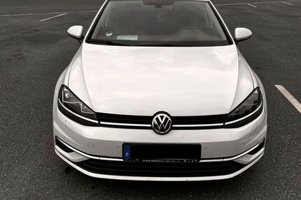 VW Golf 120.000 km 9.799 &euro; Eichstätt 85072
