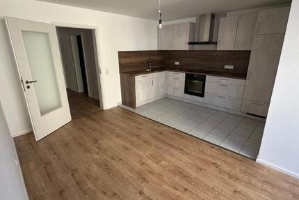 Wohnung Mainburg - 3 Zimmer, 110 m&sup2;, 900&euro; | Angebot:25435832