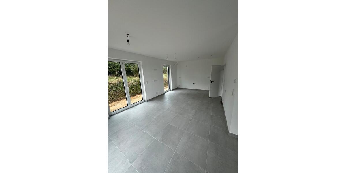 Doppelhaushälfte Mainburg - 5 Zimmer, 160 m&sup2;, 1.500&euro; | Angebot:24435996