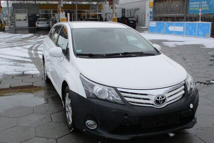 Toyota Avensis 335.000 km 3.000 &euro; Ingolstadt 85055