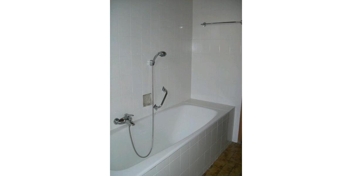 Erdgeschoßwohnung Denkendorf - 4.5 Zimmer, 118 m&sup2;, 1.100&euro; | Angebot:26122051