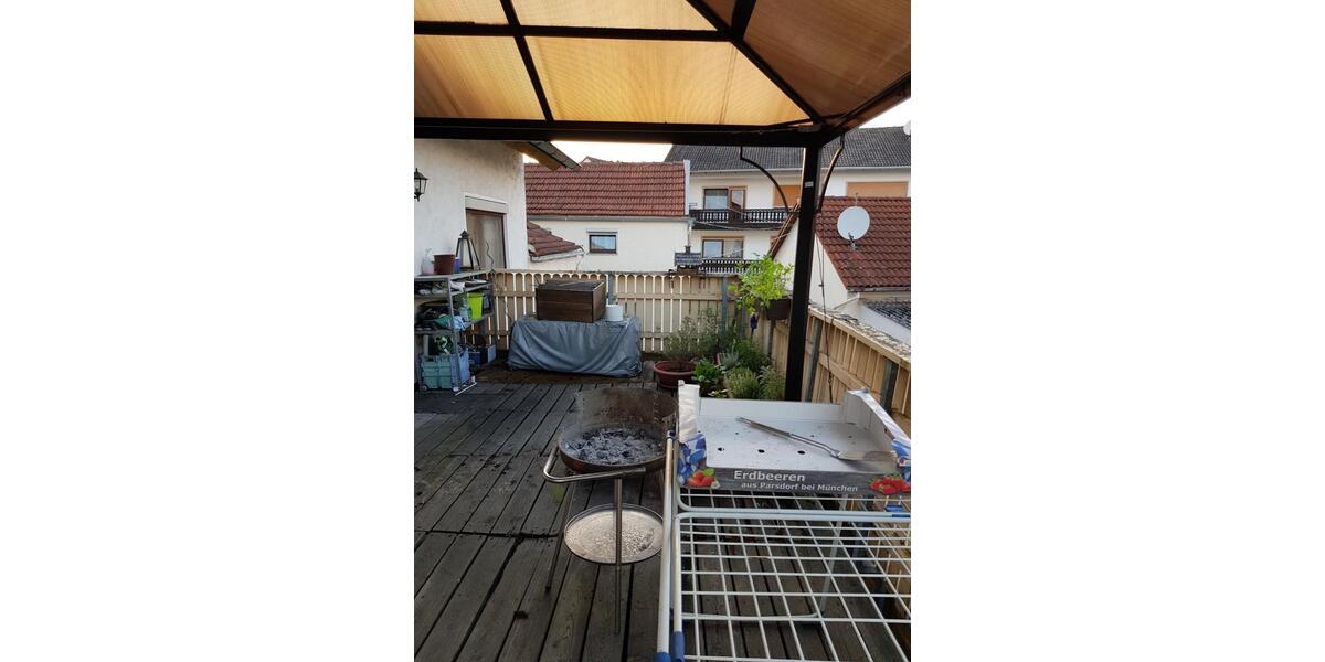 Einfamilienhaus Altmannstein - 7 Zimmer, 135 m&sup2;, 300.000&euro; | Angebot:24745303