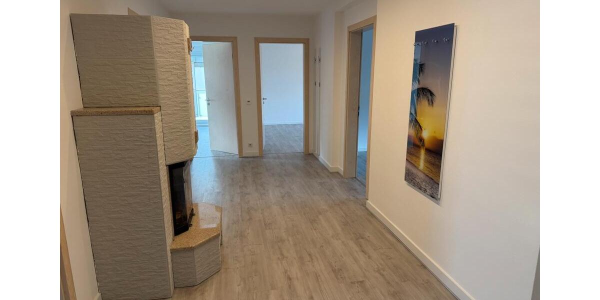 Etagenwohnung Ingolstadt Nordost - 4 Zimmer, 110 m&sup2;, 1.500&euro; | Angebot:24867409
