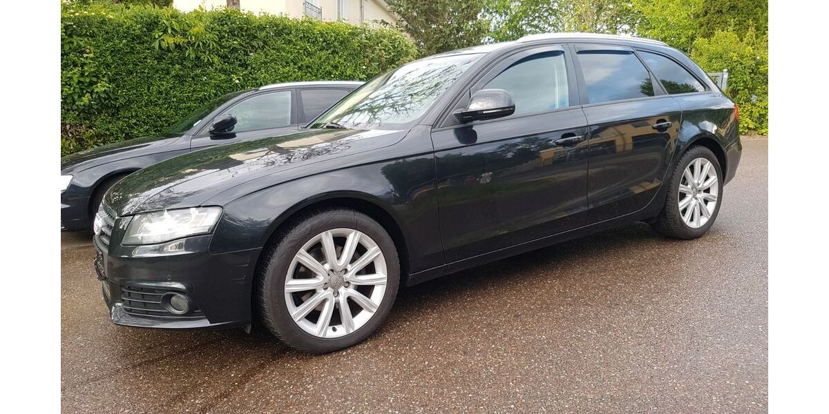 Audi A4 135.000 km 6.999 &euro; Pfaffenhofen a.d.Ilm 85276