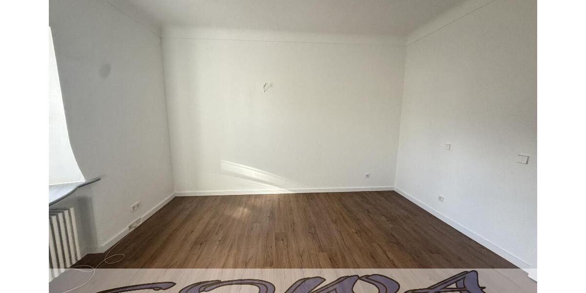 Sanierte 3 Zimmer Erdgeschoss Wohnung mit Balkon in Ehekirchen - Ein Objekt von Ihrem Immobilienpartner SOWA Immobilien und Finanzen - Erdgeschoßwohnung Ehekirchen | Angebot:25999669