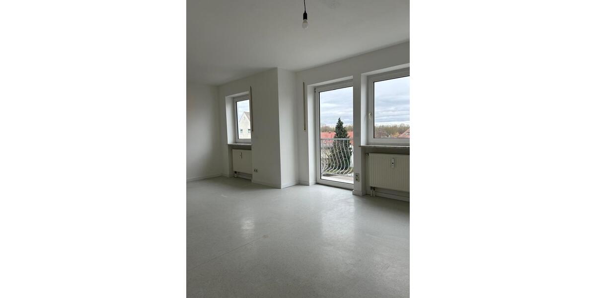 Etagenwohnung Großmehring - 4 Zimmer, 103 m&sup2;, 950&euro; | Angebot:25232321