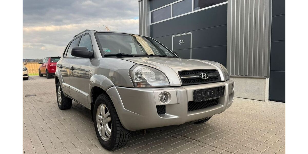 Hyundai TUCSON 112.000 km 5.900 &euro; Ingolstadt 85055