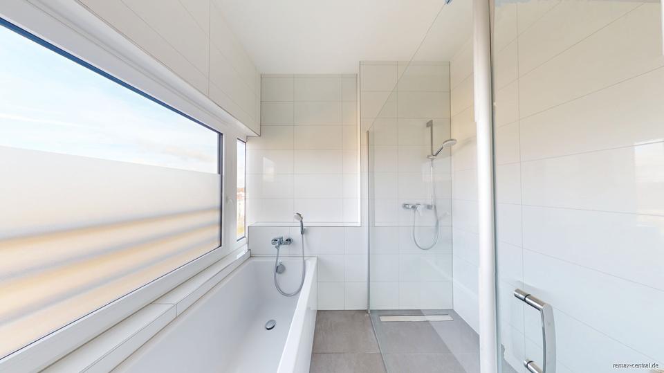 Etagenwohnung Ingolstadt Nordost - 3 Zimmer, 106 m&sup2;, 1.350&euro; | Angebot:23816884