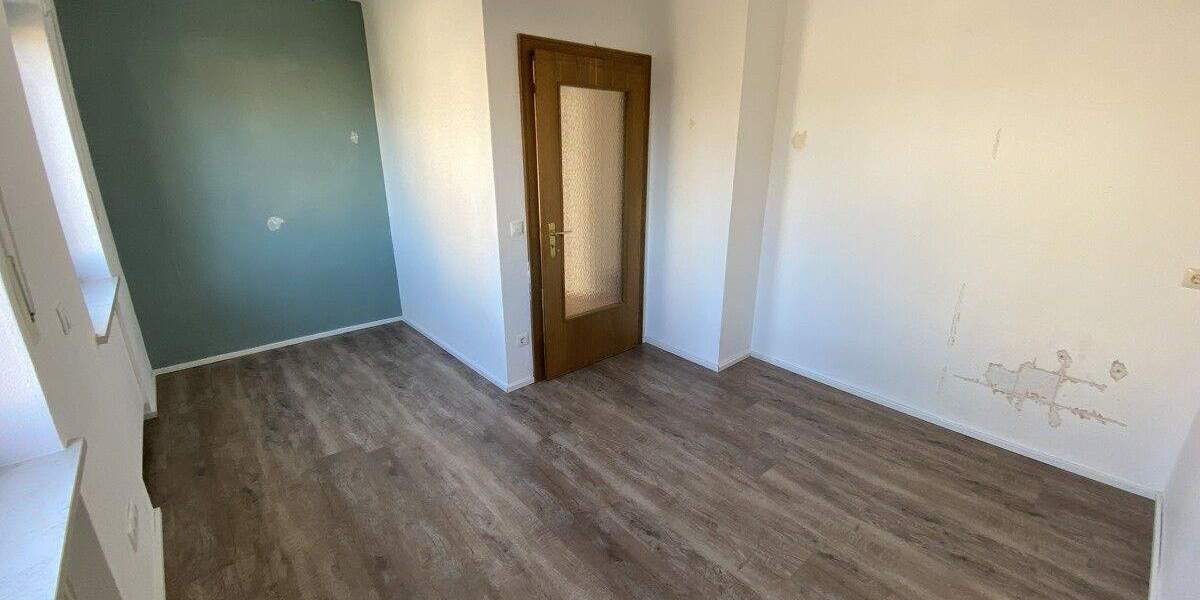 Einfamilienhaus Schrobenhausen - 6 Zimmer, 197 m&sup2;, 720.000&euro; | Angebot:25780446