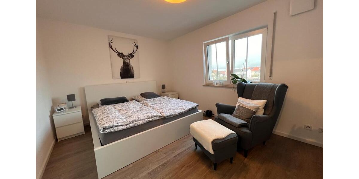 Etagenwohnung Hepberg - 3 Zimmer, 88 m&sup2;, 1.300&euro; | Angebot:26461586