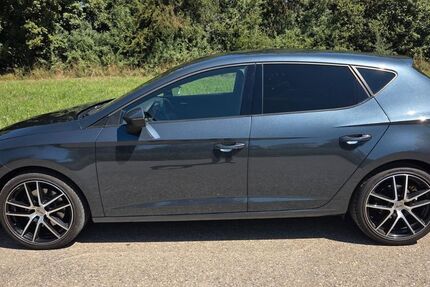 Seat Leon 105.900 km 13.999 &euro; Ingolstadt 85055