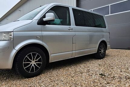 VW T5 Multivan 227.000 km 13.000 &euro; Rupertsbuch 85132