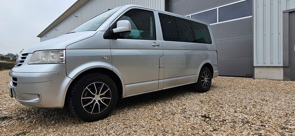 VW T5 Multivan 227.000 km 13.000 &euro; Rupertsbuch 85132