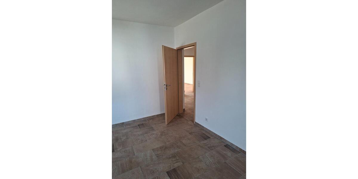 Etagenwohnung Wolnzach - 3 Zimmer, 85 m&sup2;, 790&euro; | Angebot:25256126