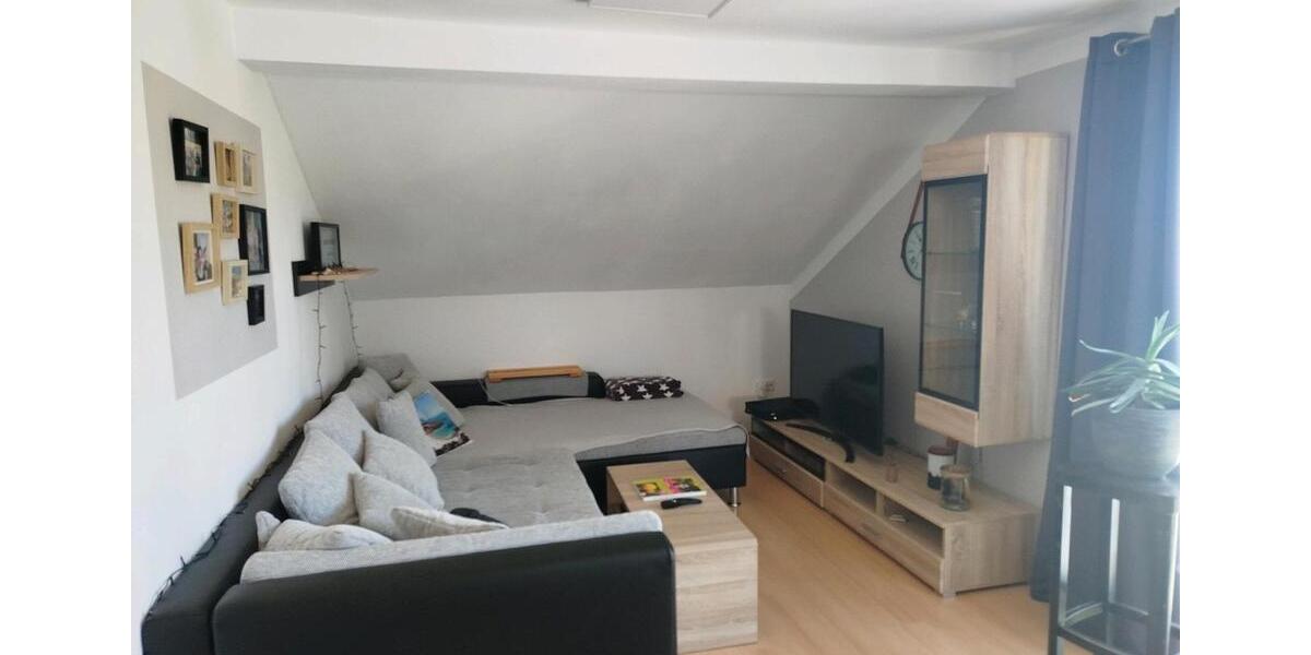 Dachgeschoßwohnung Ingolstadt Nordost - 3 Zimmer, 64 m&sup2;, 290.000&euro; | Angebot:27606764