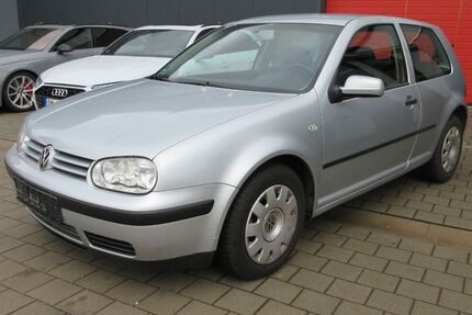 VW Golf 105.253 km 2.550 &euro; Ingolstadt 85053