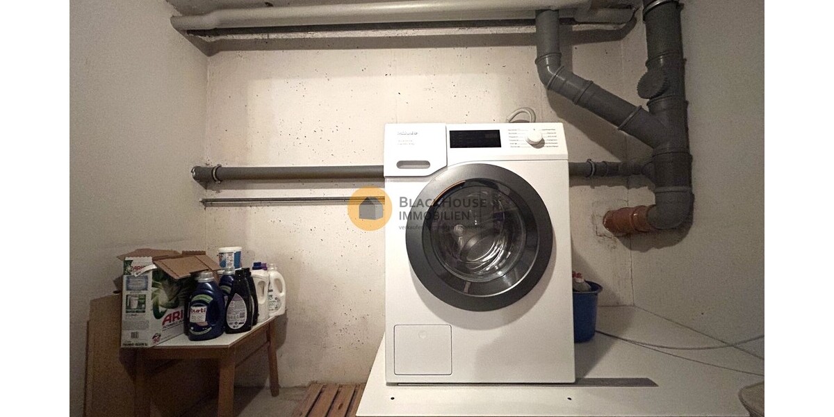 Jetzt oder nie: EUR25.000 günstiger! Top gepflegte und hochwertig gebaute Doppelhaushälfte - Doppelhaushälfte Neustadt an der Donau | Angebot:26935269