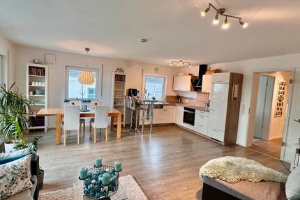 Wohnung Hepberg - 3 Zimmer, 88 m&sup2;, 1.300&euro; | Angebot:26461586