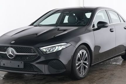 Mercedes-Benz A 200 19.281 km 29.750 &euro; Reichertshofen 85084