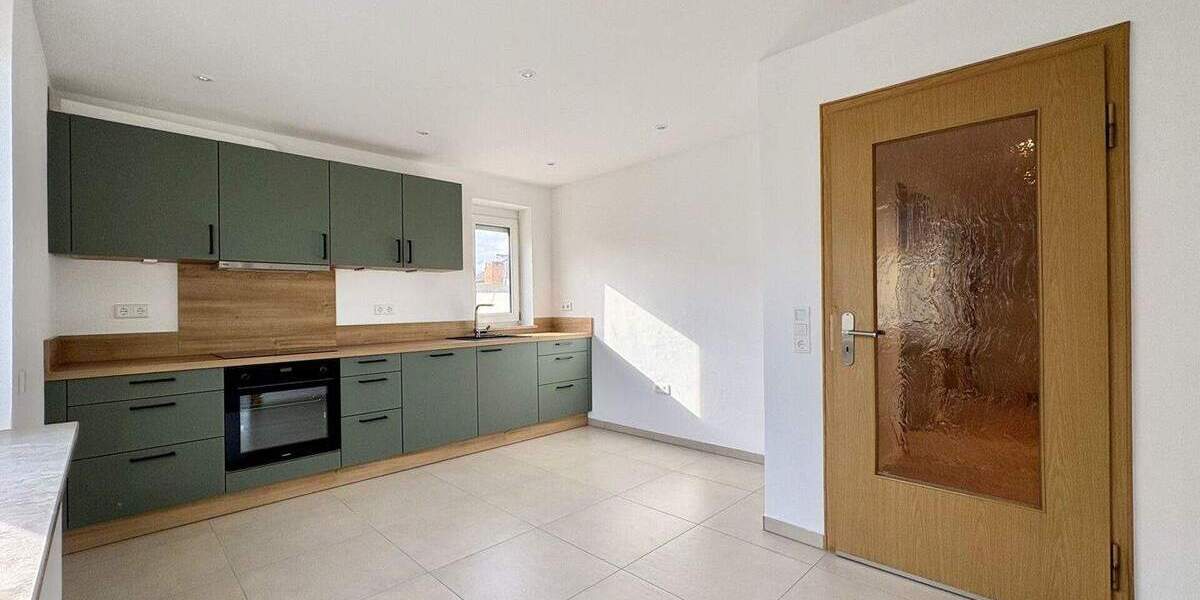 Etagenwohnung Ingolstadt Unsernherrn - 3 Zimmer, 75 m&sup2;, 970&euro; | Angebot:25692574