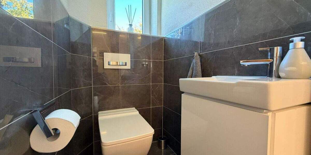 Einfamilienhaus Neuburg an der Donau Neuburg - 5 Zimmer, 198 m&sup2;, 749.900&euro; | Angebot:25652105