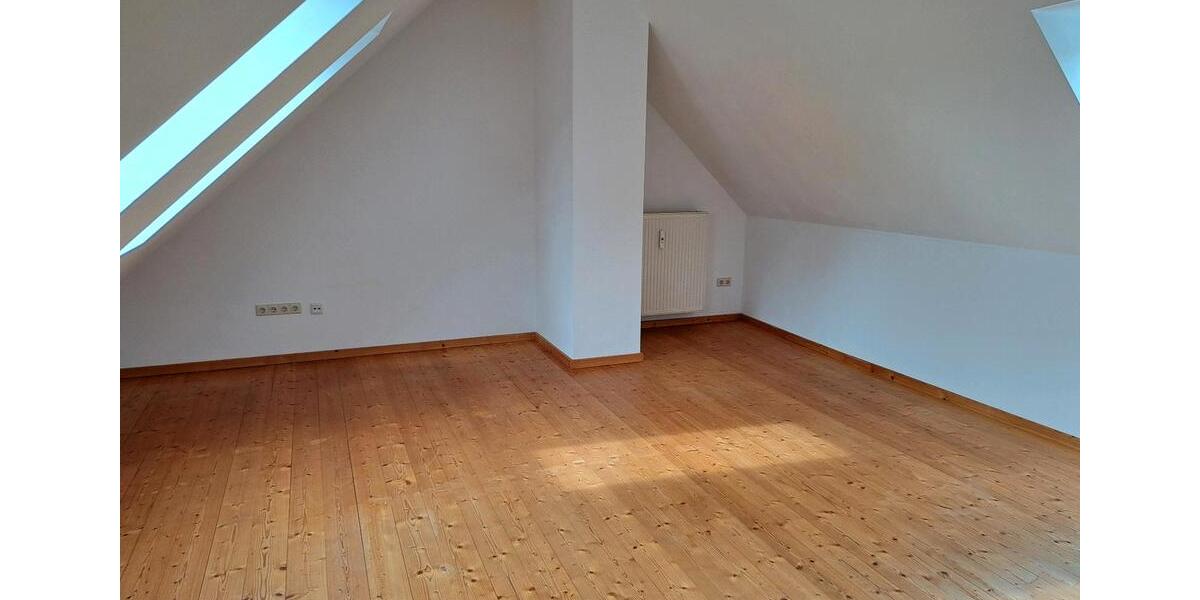 Dachgeschoßwohnung Wellheim - 2 Zimmer, 63 m&sup2;, 690&euro; | Angebot:26478181