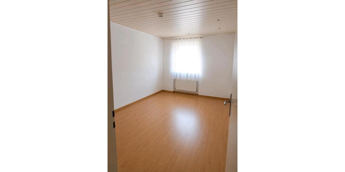 Etagenwohnung Ingolstadt Nordost - 3 Zimmer, 70 m&sup2;, 280.000&euro; | Angebot:26999307