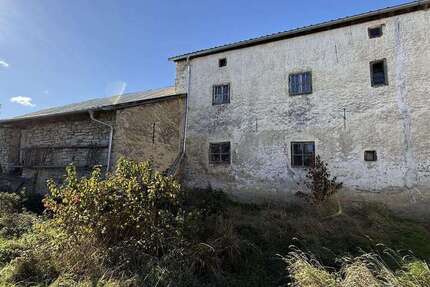 Haus Adelschlag - 4 Zimmer, 80 m&sup2;, 150.000&euro; | Angebot:25021983