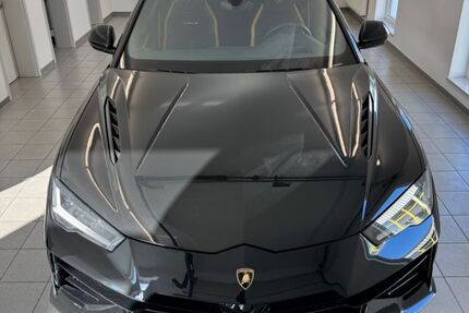 Lamborghini Urus 110.000 km 215.000 &euro; Reichertshofen 85084