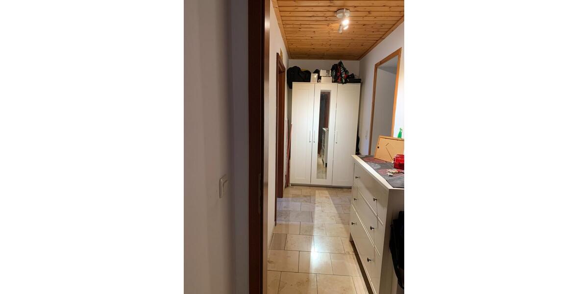 Etagenwohnung Wellheim - 3 Zimmer, 88 m&sup2;, 673&euro; | Angebot:25383615