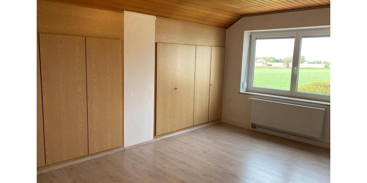 Doppelhaushälfte Karlskron - 2.5 Zimmer, 75 m&sup2;, 650&euro; | Angebot:26628088