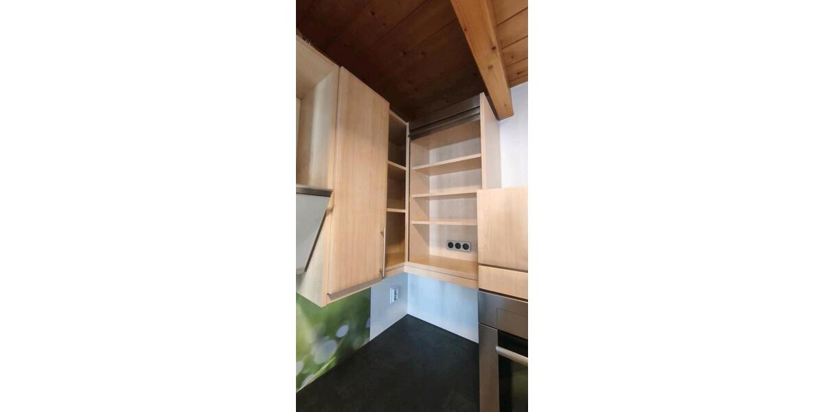 Etagenwohnung Hepberg - 3 Zimmer, 85 m&sup2;, 1.300&euro; | Angebot:27631116