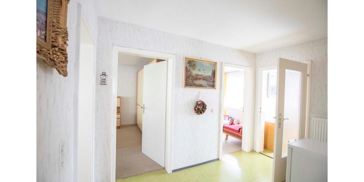 Etagenwohnung Baar-Ebenhausen Ebenhausen - 3 Zimmer, 74 m&sup2;, 1.050&euro; | Angebot:25886322