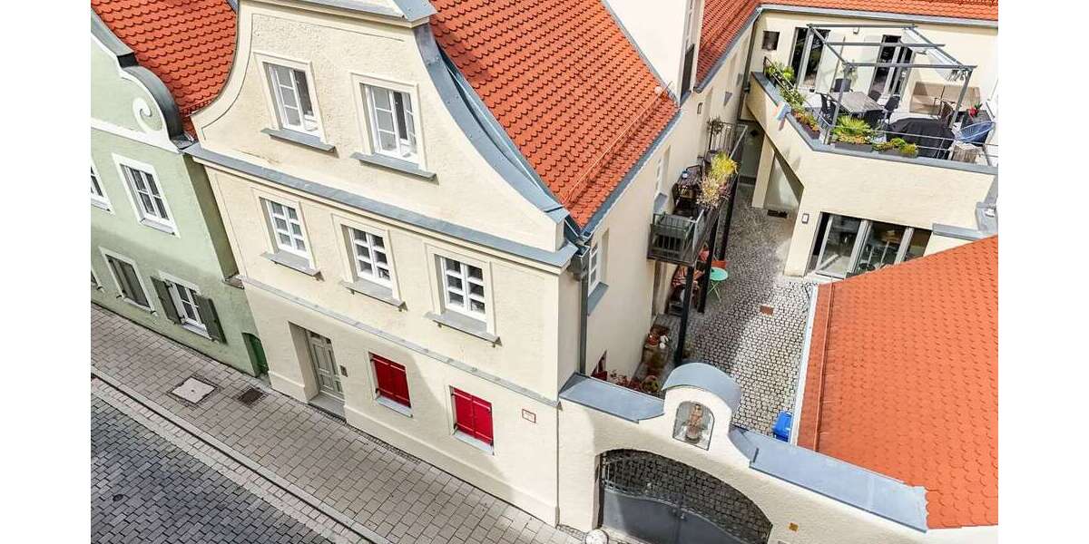 Einfamilienhaus Ingolstadt - 12.5 Zimmer, 387 m&sup2;, 1.950.000&euro; | Angebot:23266397