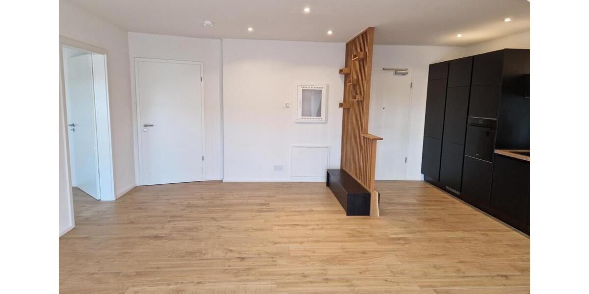 Dachgeschoßwohnung Ingolstadt - 2 Zimmer, 63 m&sup2;, 910&euro; | Angebot:25961669