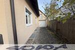 Einzugsbereit! Zentrumsnahes Einfamilienhaus mit guter Raumaufteilung und einer großen Garage im Englischen Garten in Neuburg - Ein Objekt von Ihrem Immobilienpartner SOWA Immobilien und Finanzen - Einfamilienhaus Neuburg an der Donau | Angebot:24192269