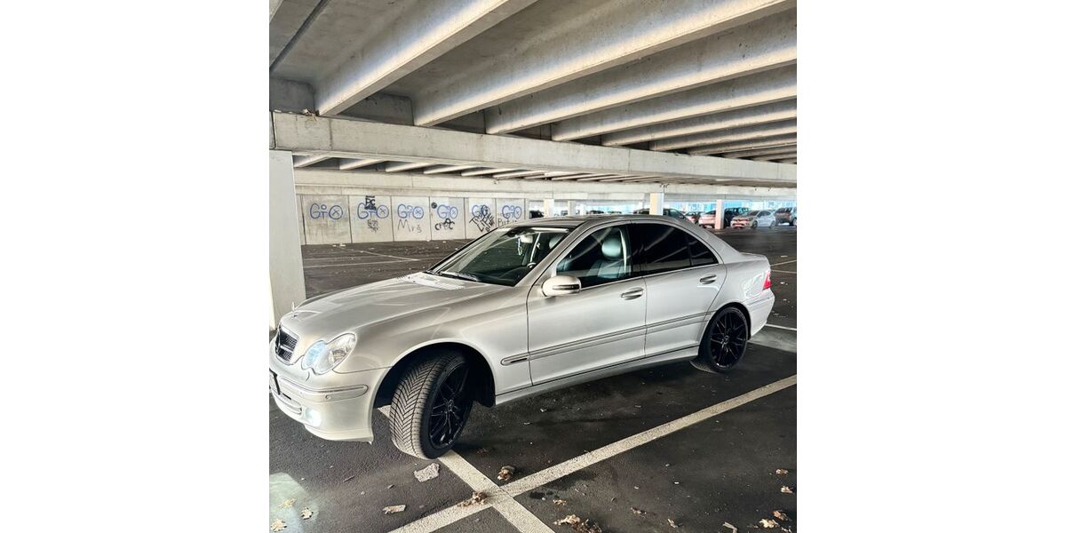 Mercedes-Benz 350 266.500 km 4.499 &euro; Ingolstadt 85053