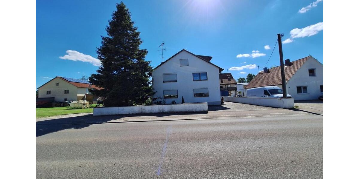 Einfamilienhaus Karlshuld - 8 Zimmer, 320 m&sup2;, 490.000&euro; | Angebot:25922332