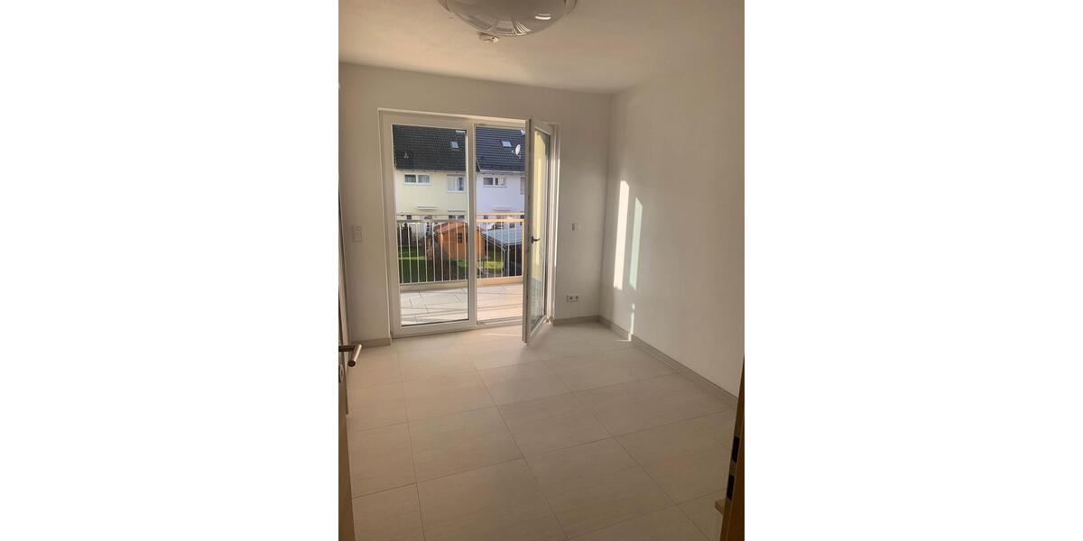 Etagenwohnung Ingolstadt Nordost - 2 Zimmer, 60 m&sup2;, 1.100&euro; | Angebot:25811077