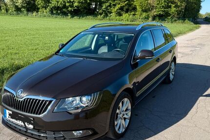 Skoda Superb 213.500 km 11.300 &euro; Ingolstadt 85051