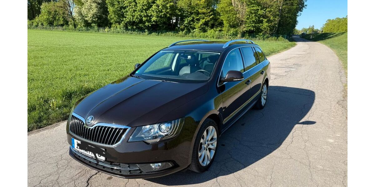 Skoda Superb 213.500 km 11.300 &euro; Ingolstadt 85051