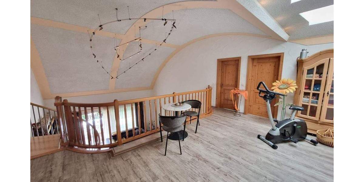 Doppelhaushälfte Großmehring - 5 Zimmer, 217 m&sup2;, 679.000&euro; | Angebot:25708034