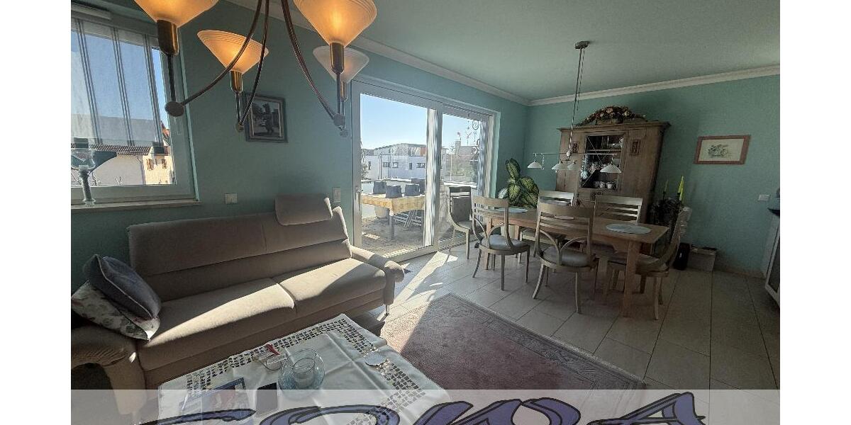 Hochwertige 4 Zimmer Wohnung mit Balkon und zwei Tiefgaragenstellplätzen in Neuburg - Ein Objekt von Ihrem Immobilienpartner SOWA Immobilien und Finanzen - 4- Neuburg | Angebot:25327020